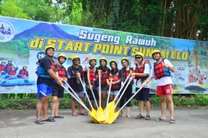 rafting sungai elo